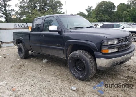 2000 Chevrolet Silverado K2500 z USA, uszkodzony, nr VIN 1GCGK29U1YE327564